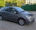 Сірий Мерседес Б-клас, об'ємом двигуна 2 л та пробігом 239 тис. км за 7700 $, фото 1 на Automoto.ua