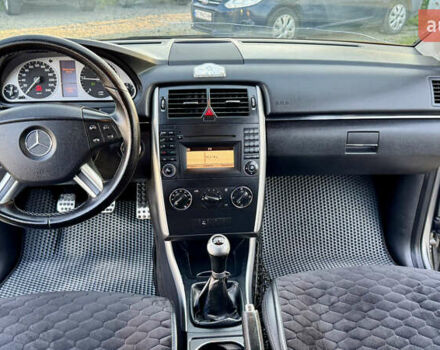 Серый Мерседес Б-класс, объемом двигателя 2.03 л и пробегом 178 тыс. км за 8950 $, фото 17 на Automoto.ua