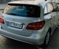 Сірий Мерседес Б-клас, об'ємом двигуна 1.8 л та пробігом 254 тис. км за 9200 $, фото 2 на Automoto.ua