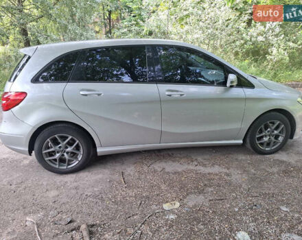 Сірий Мерседес Б-клас, об'ємом двигуна 1.8 л та пробігом 250 тис. км за 8700 $, фото 2 на Automoto.ua