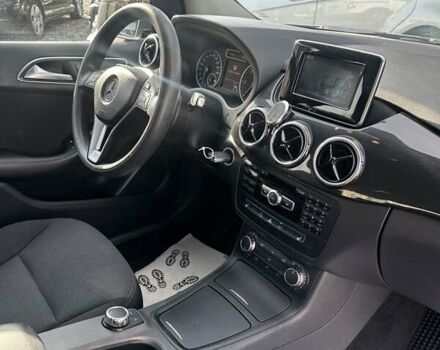 Серый Мерседес Б-класс, объемом двигателя 1.8 л и пробегом 275 тыс. км за 9700 $, фото 15 на Automoto.ua