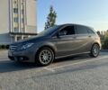Серый Мерседес Б-класс, объемом двигателя 1.8 л и пробегом 127 тыс. км за 12000 $, фото 2 на Automoto.ua