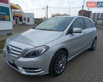 Сірий Мерседес Б-клас, об'ємом двигуна 1.8 л та пробігом 136 тис. км за 11500 $, фото 5 на Automoto.ua