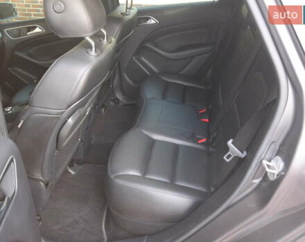 Серый Мерседес Б-класс, объемом двигателя 0 л и пробегом 170 тыс. км за 10200 $, фото 19 на Automoto.ua