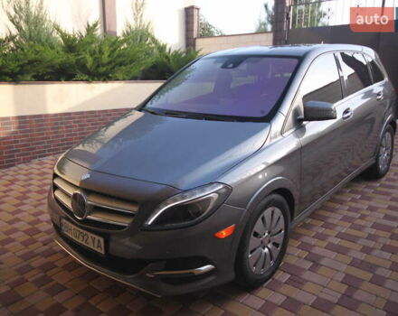Серый Мерседес Б-класс, объемом двигателя 0 л и пробегом 170 тыс. км за 10200 $, фото 13 на Automoto.ua