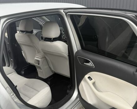 Серый Мерседес Б-класс, объемом двигателя 1.5 л и пробегом 156 тыс. км за 12500 $, фото 7 на Automoto.ua