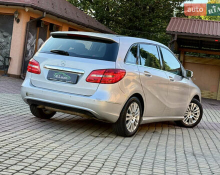 Мерседес Б-класс 2014 в Мукачеве на Automoto.ua Серый Мерседес Б-класс, объемом двигателя 1.5 л и пробегом 188 тыс. км за 11850 $, фото 1 на Automoto.ua