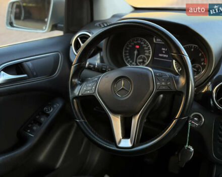 Мерседес Б-класс 2014 в Мукачеве на Automoto.ua Серый Мерседес Б-класс, объемом двигателя 1.5 л и пробегом 188 тыс. км за 11850 $, фото 24 на Automoto.ua