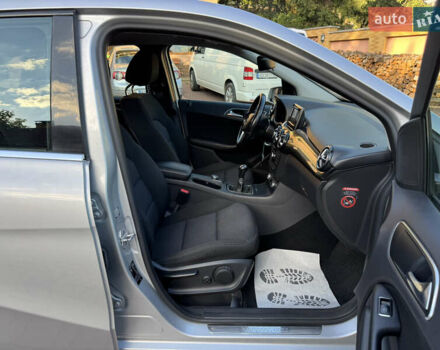 Мерседес Б-класс 2014 в Мукачеве на Automoto.ua Серый Мерседес Б-класс, объемом двигателя 1.5 л и пробегом 188 тыс. км за 11850 $, фото 38 на Automoto.ua