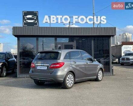 Сірий Мерседес Б-клас, об'ємом двигуна 0 л та пробігом 59 тис. км за 8690 $, фото 7 на Automoto.ua