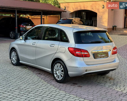 Мерседес Б-класс 2014 в Мукачеве на Automoto.ua Серый Мерседес Б-класс, объемом двигателя 1.5 л и пробегом 188 тыс. км за 11850 $, фото 8 на Automoto.ua