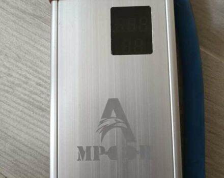 Серый Мерседес Б-класс, объемом двигателя 0 л и пробегом 170 тыс. км за 10200 $, фото 4 на Automoto.ua