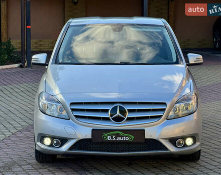 Мерседес Б-класс 2014 в Мукачеве на Automoto.ua Серый Мерседес Б-класс, объемом двигателя 1.5 л и пробегом 188 тыс. км за 11850 $, фото 4 на Automoto.ua