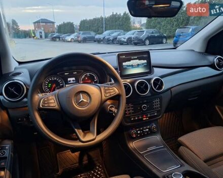 Серый Мерседес Б-класс, объемом двигателя 0 л и пробегом 45 тыс. км за 10500 $, фото 17 на Automoto.ua