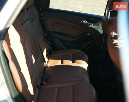 Серый Мерседес Б-класс, объемом двигателя 0 л и пробегом 185 тыс. км за 10200 $, фото 27 на Automoto.ua