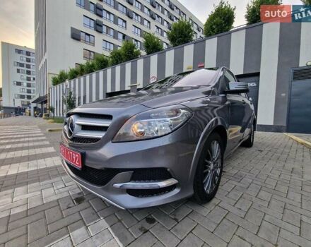 Мерседес Б-класс 2015 в Львове на Automoto.ua Серый Мерседес Б-класс, объемом двигателя 0 л и пробегом 167 тыс. км за 9250 $, фото 22 на Automoto.ua