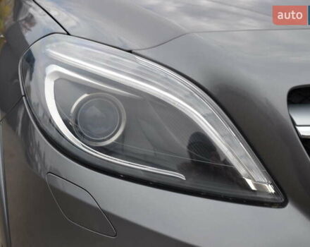 Серый Мерседес Б-класс, объемом двигателя 0 л и пробегом 112 тыс. км за 9999 $, фото 40 на Automoto.ua