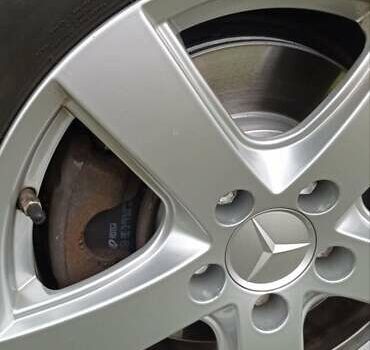 Сірий Мерседес Б-клас, об'ємом двигуна 0 л та пробігом 100 тис. км за 11500 $, фото 20 на Automoto.ua