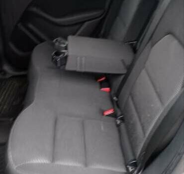 Сірий Мерседес Б-клас, об'ємом двигуна 0 л та пробігом 100 тис. км за 11500 $, фото 32 на Automoto.ua