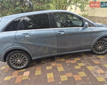 Серый Мерседес Б-класс, объемом двигателя 0 л и пробегом 85 тыс. км за 10700 $, фото 7 на Automoto.ua