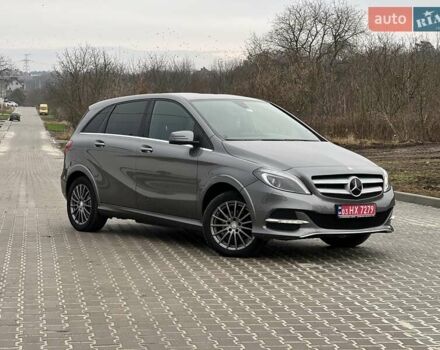 Сірий Мерседес Б-клас, об'ємом двигуна 0 л та пробігом 79 тис. км за 9250 $, фото 24 на Automoto.ua