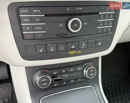 Сірий Мерседес Б-клас, об'ємом двигуна 0 л та пробігом 115 тис. км за 9450 $, фото 16 на Automoto.ua