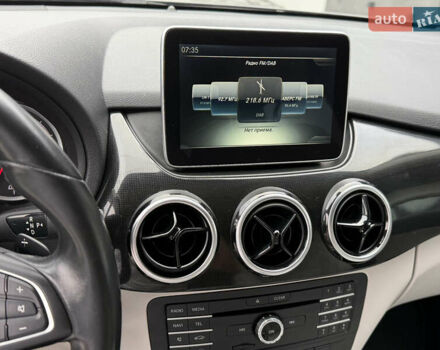 Сірий Мерседес Б-клас, об'ємом двигуна 0 л та пробігом 115 тис. км за 9450 $, фото 15 на Automoto.ua