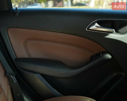 Серый Мерседес Б-класс, объемом двигателя 0 л и пробегом 185 тыс. км за 10200 $, фото 29 на Automoto.ua