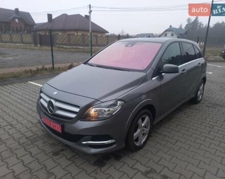 Серый Мерседес Б-класс, объемом двигателя 0 л и пробегом 109 тыс. км за 9300 $, фото 32 на Automoto.ua