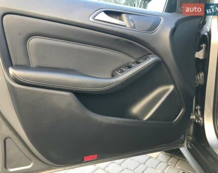 Серый Мерседес Б-класс, объемом двигателя 0 л и пробегом 164 тыс. км за 9599 $, фото 68 на Automoto.ua