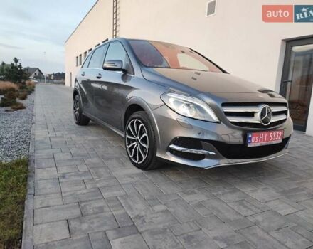 Серый Мерседес Б-класс, объемом двигателя 0 л и пробегом 120 тыс. км за 10400 $, фото 40 на Automoto.ua