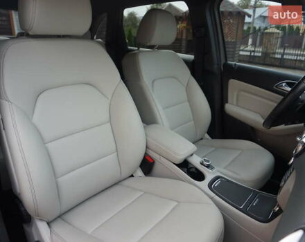 Серый Мерседес Б-класс, объемом двигателя 0 л и пробегом 77 тыс. км за 10995 $, фото 38 на Automoto.ua