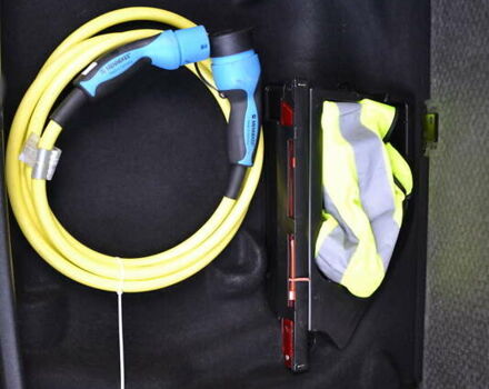 Серый Мерседес Б-класс, объемом двигателя 0 л и пробегом 112 тыс. км за 9999 $, фото 20 на Automoto.ua