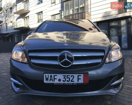 Серый Мерседес Б-класс, объемом двигателя 0 л и пробегом 164 тыс. км за 9599 $, фото 22 на Automoto.ua