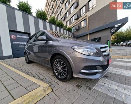 Мерседес Б-класс 2015 в Львове на Automoto.ua Серый Мерседес Б-класс, объемом двигателя 0 л и пробегом 167 тыс. км за 9250 $, фото 29 на Automoto.ua