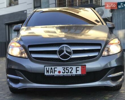 Серый Мерседес Б-класс, объемом двигателя 0 л и пробегом 164 тыс. км за 9599 $, фото 43 на Automoto.ua