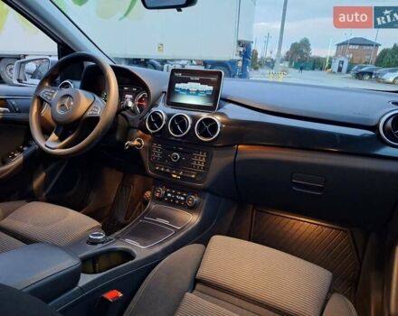 Серый Мерседес Б-класс, объемом двигателя 0 л и пробегом 45 тыс. км за 10500 $, фото 28 на Automoto.ua