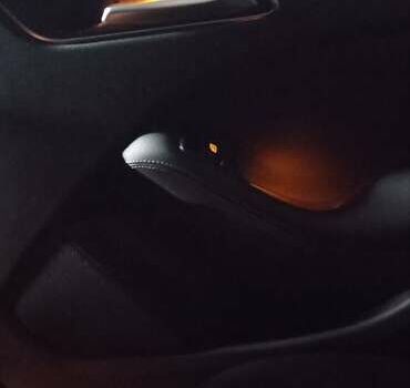 Сірий Мерседес Б-клас, об'ємом двигуна 0 л та пробігом 100 тис. км за 11500 $, фото 12 на Automoto.ua