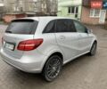 Сірий Мерседес Б-клас, об'ємом двигуна 0 л та пробігом 70 тис. км за 11000 $, фото 3 на Automoto.ua