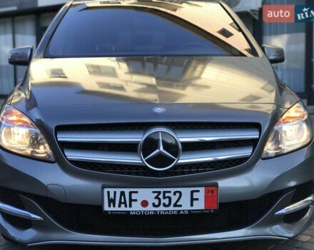 Серый Мерседес Б-класс, объемом двигателя 0 л и пробегом 164 тыс. км за 9599 $, фото 41 на Automoto.ua