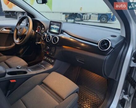 Серый Мерседес Б-класс, объемом двигателя 0 л и пробегом 45 тыс. км за 10500 $, фото 25 на Automoto.ua