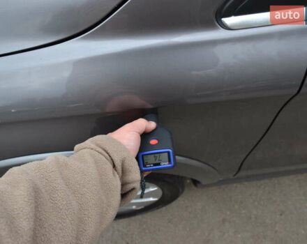 Серый Мерседес Б-класс, объемом двигателя 0 л и пробегом 112 тыс. км за 9999 $, фото 30 на Automoto.ua