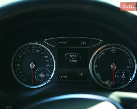 Серый Мерседес Б-класс, объемом двигателя 0 л и пробегом 185 тыс. км за 10200 $, фото 25 на Automoto.ua