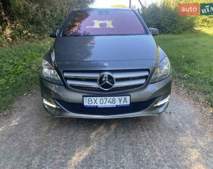 Сірий Мерседес Б-клас, об'ємом двигуна 0 л та пробігом 170 тис. км за 9450 $, фото 17 на Automoto.ua