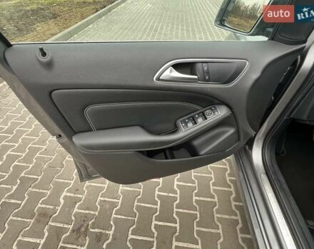 Сірий Мерседес Б-клас, об'ємом двигуна 0 л та пробігом 79 тис. км за 9250 $, фото 32 на Automoto.ua