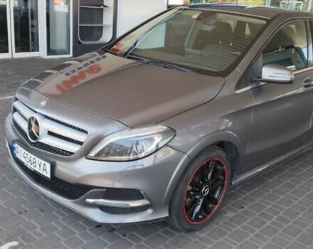 Серый Мерседес Б-класс, объемом двигателя 0 л и пробегом 119 тыс. км за 9400 $, фото 6 на Automoto.ua