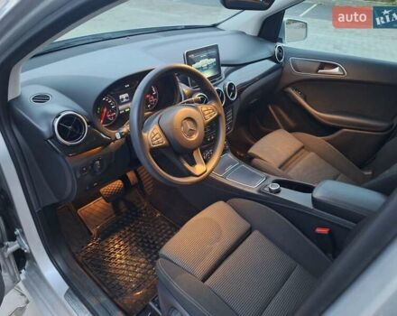 Серый Мерседес Б-класс, объемом двигателя 0 л и пробегом 45 тыс. км за 10500 $, фото 22 на Automoto.ua