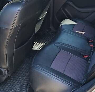 Серый Мерседес Б-класс, объемом двигателя 0 л и пробегом 119 тыс. км за 9400 $, фото 8 на Automoto.ua