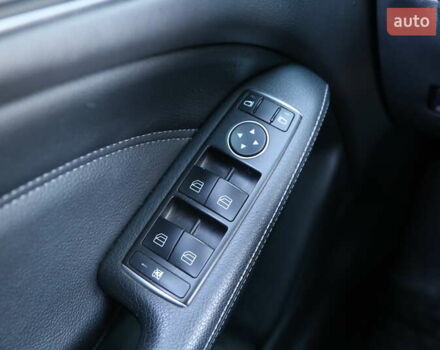 Серый Мерседес Б-класс, объемом двигателя 0 л и пробегом 144 тыс. км за 9900 $, фото 22 на Automoto.ua