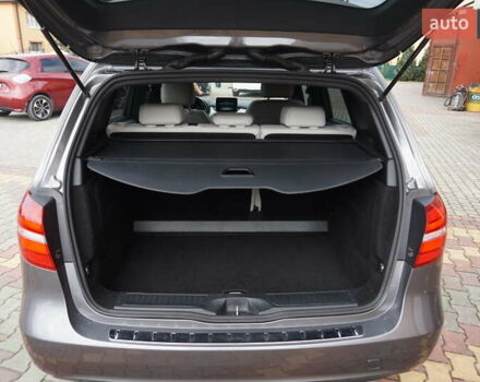 Серый Мерседес Б-класс, объемом двигателя 0 л и пробегом 77 тыс. км за 10995 $, фото 48 на Automoto.ua